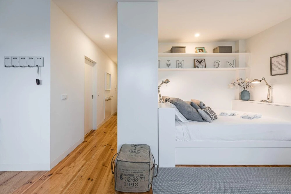 GuestReady - Three Mirrors — 5
