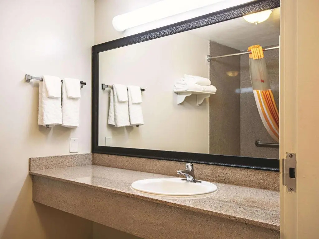 La Quinta Inn by Wyndham Vancouver Airport - Chambres
