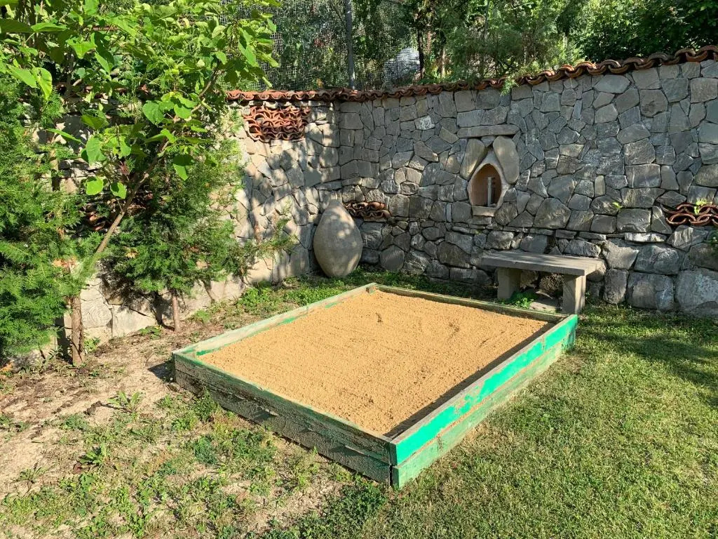Guest House on Khandzteli 15