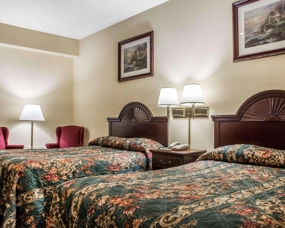 Econo Lodge & Suites - фото 6