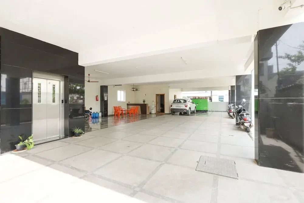Fabhotel Karthikeya Residency