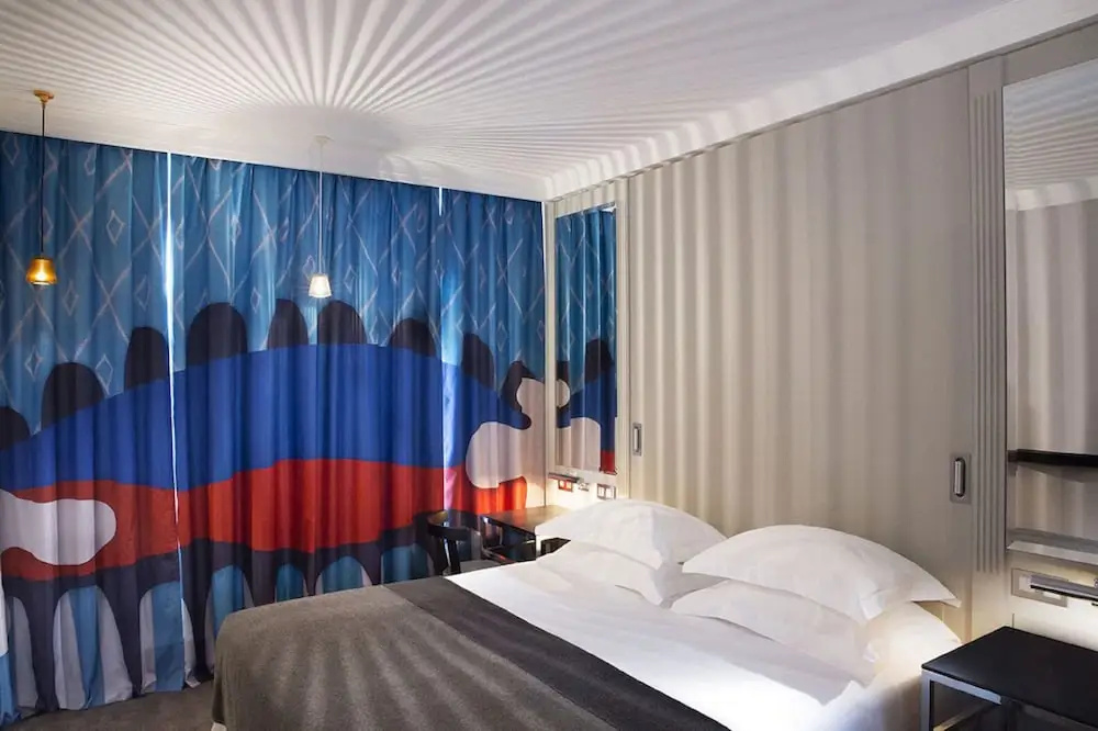 Hôtel Les Matins de Paris & Spa 84