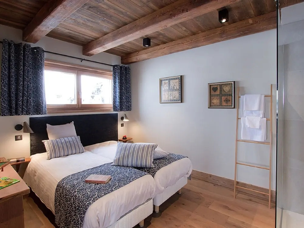 Voir la photo 2 — Chalet in Les Deux Alpes With Heated Pool