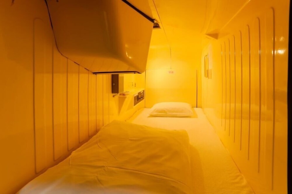 Capsule and Sauna Narimasu - Caters to Men 사진 3