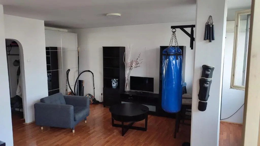 Nice apartment in New Belgrade with free parking
