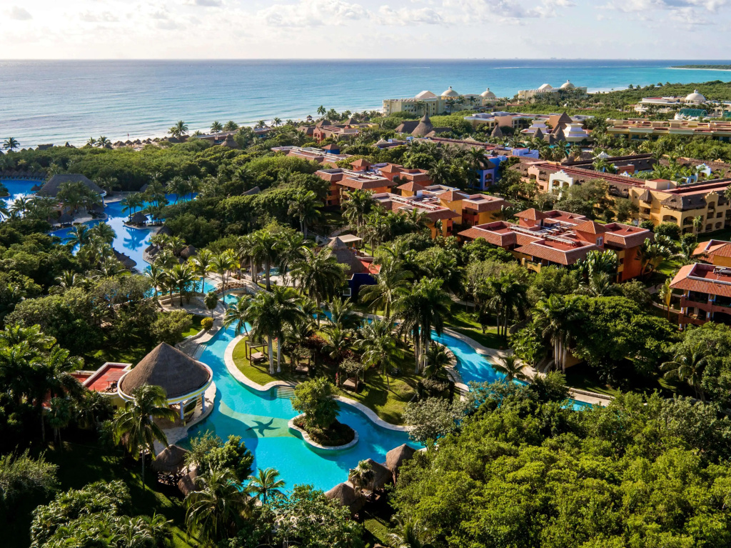 Beach & Waterfront