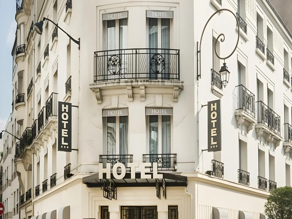 Hotel Charlemagne — фото