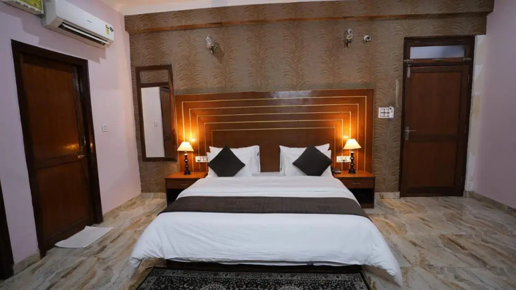 Hr Dukes Den Resort