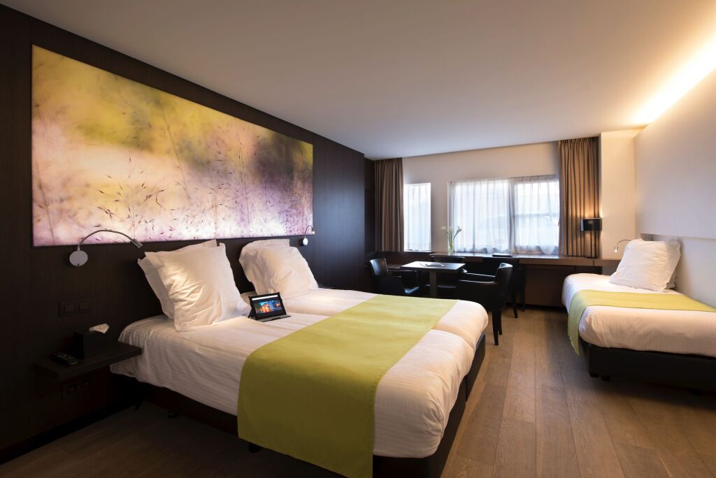Flanders Hotel by null