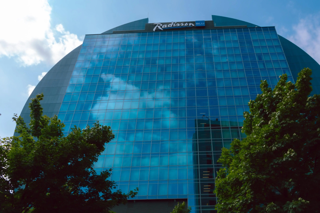 Radisson Blu Hotel, Frankfurt — фото