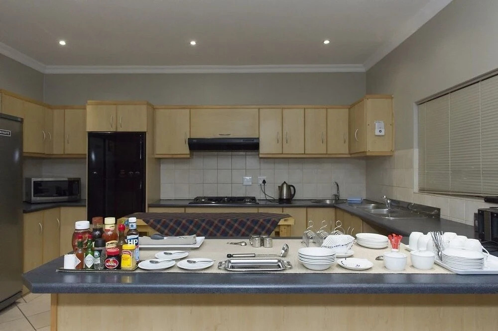 The Suburban - фото 17