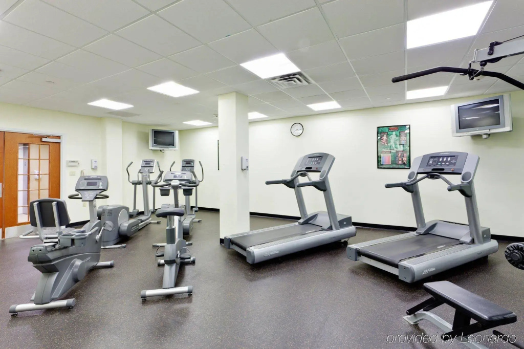 Holiday Inn Express Hotel & Suites Long Island-East End by IHG - фото 23