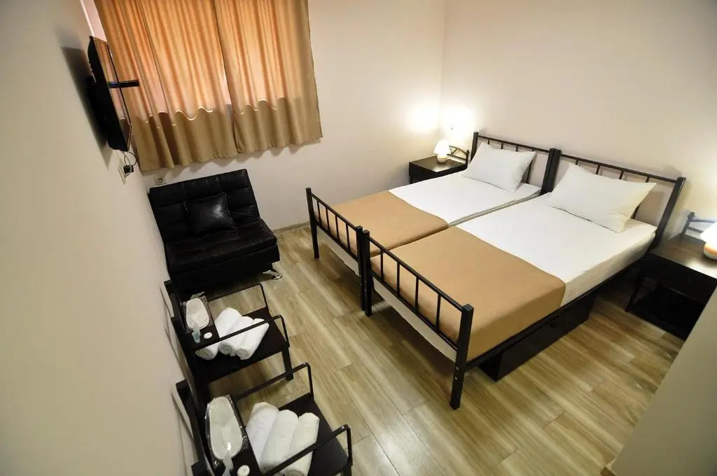 Standard Double room (twin beds)