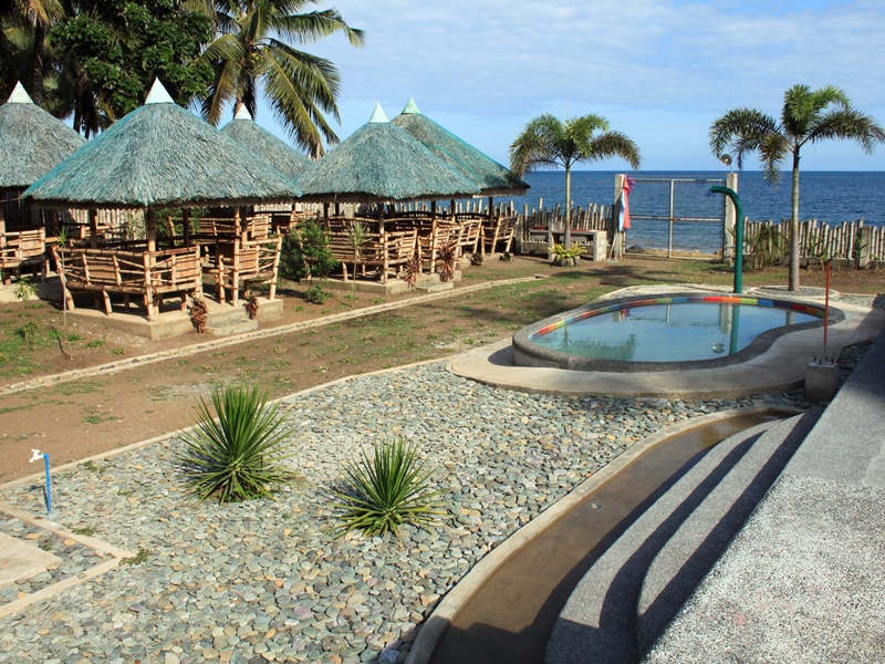 Beach & Waterfront