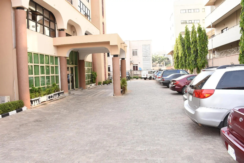 Jasmines Place and Suites