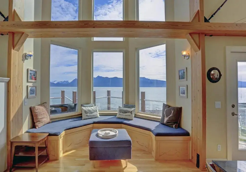 3 Bedrooms Cottage