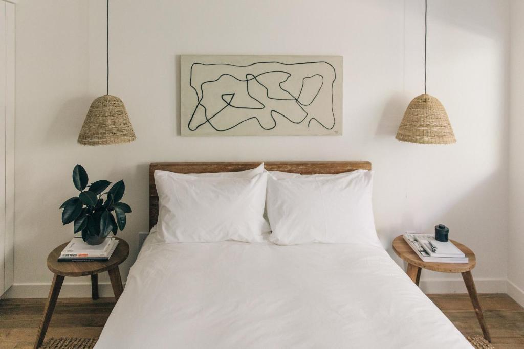 The Surfrider Hotel by null