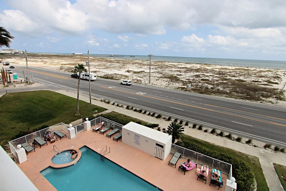 Grand Beach Resort 409 1 Bedroom Condo by RedAwning