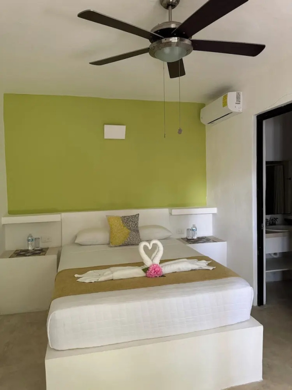 Standard Double room with garden view (full double bed)