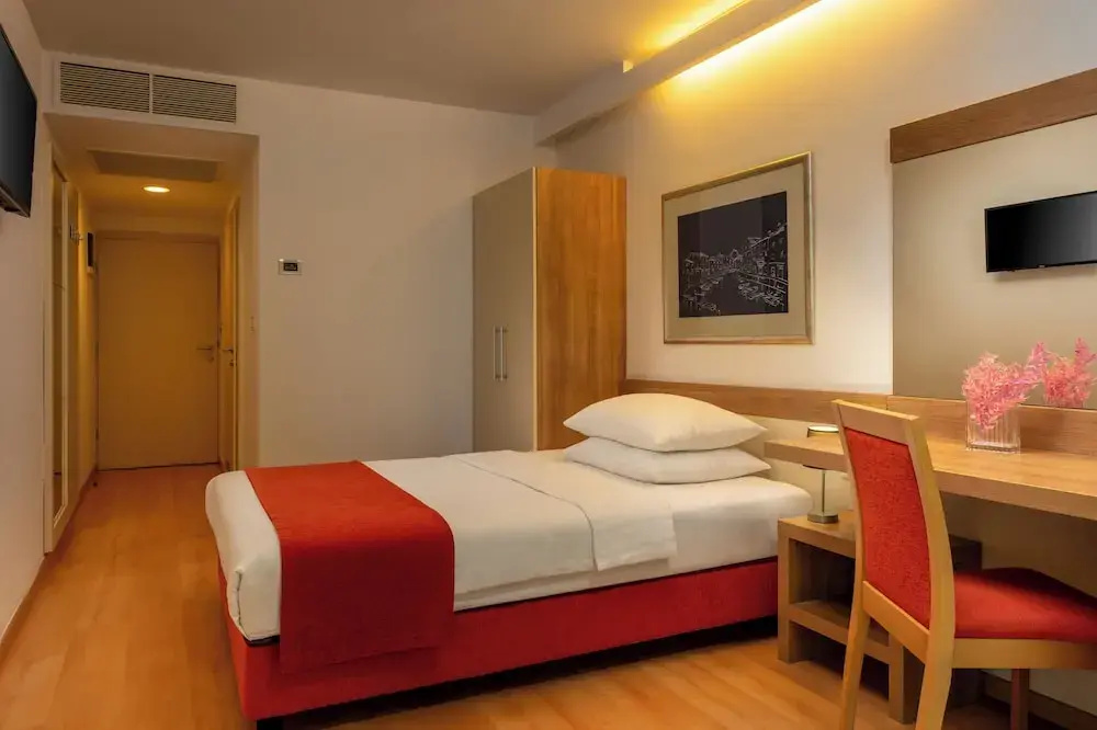 Hotel Aurora - Chambres