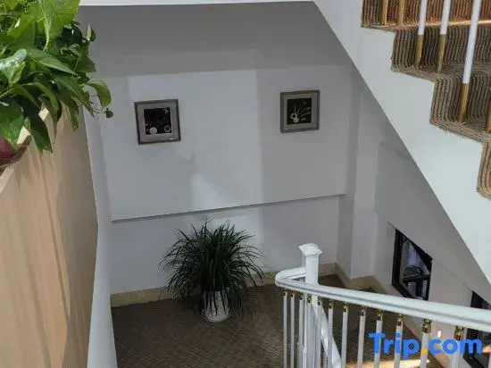 Hufcor hotel - фото 2