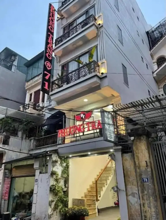 Phuong Trang Hotel by Bay Luxury