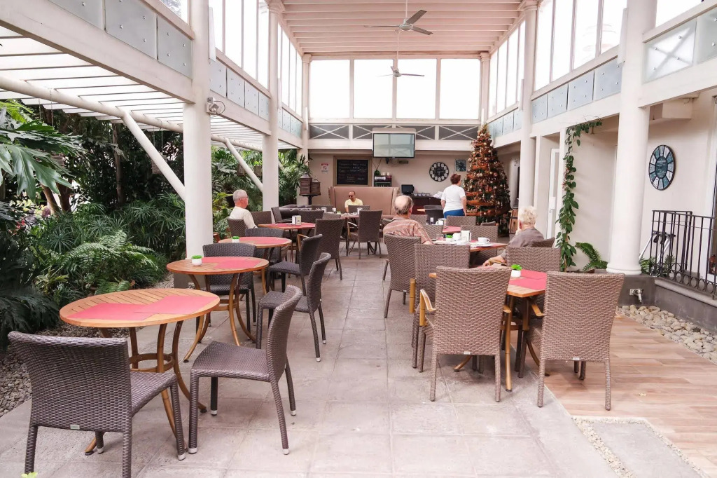 La Riviera Hotel B&B - фото 22