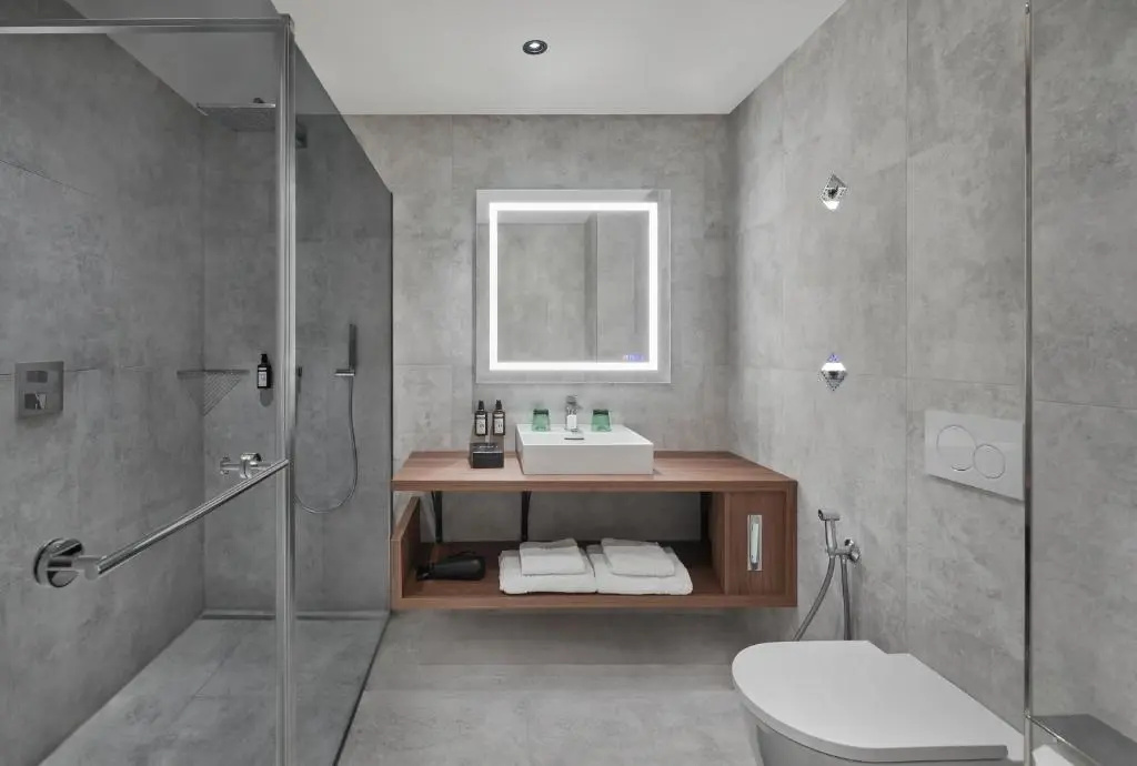 Hotel Schwarzer Adler - Chambres