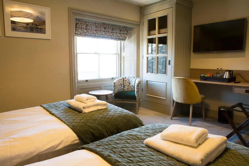 Royal Ship Hotel - Chambres