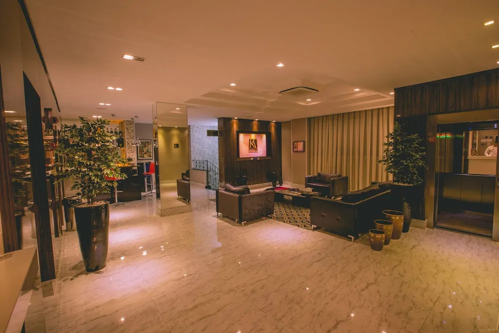 Prado Hotel Business - Général