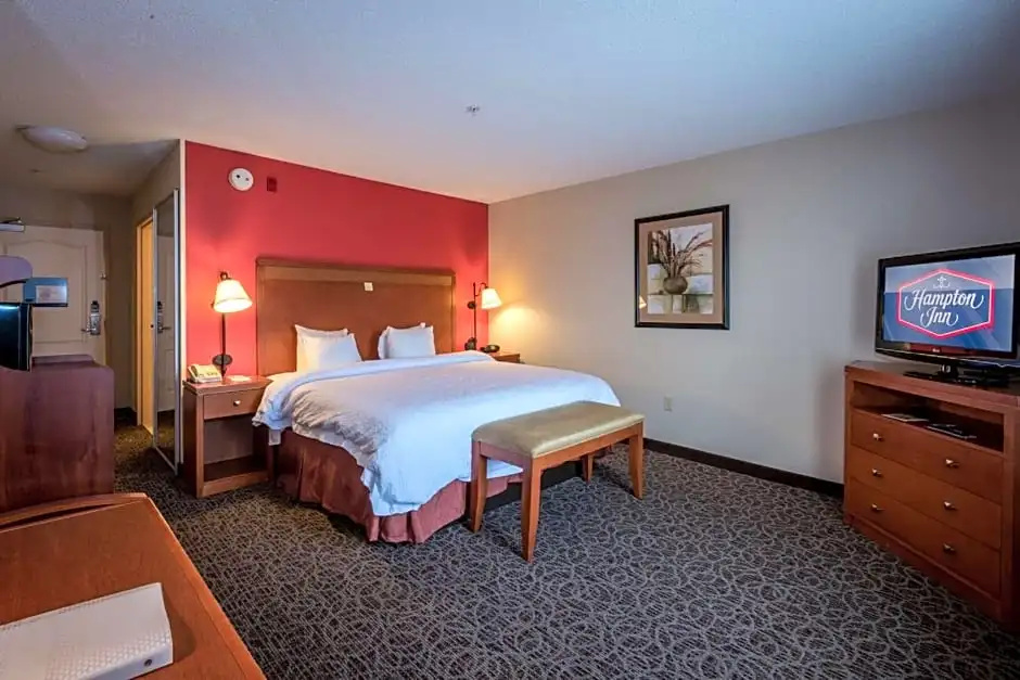 Double Studio (full double bed)