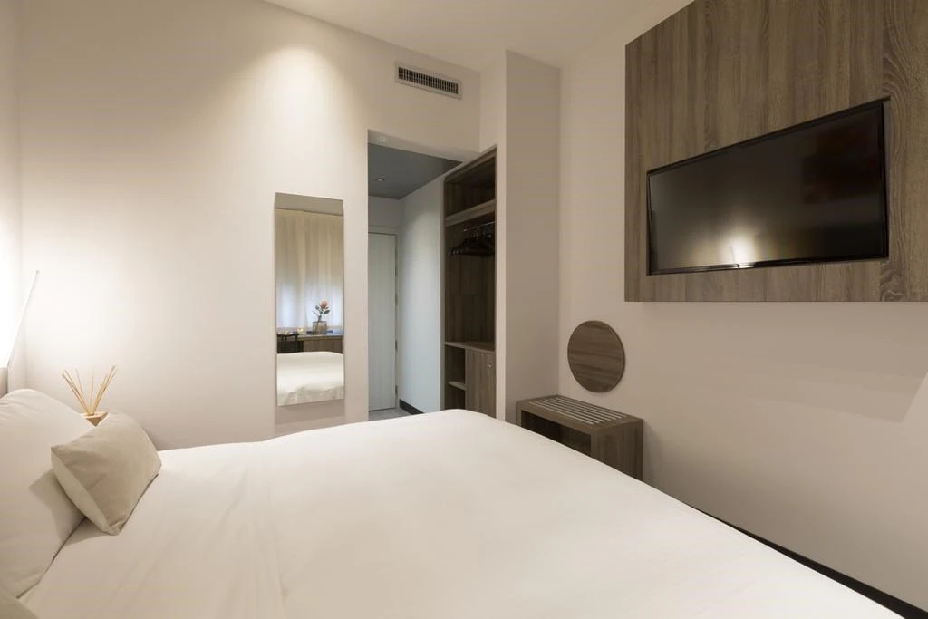 Hotel Mentana - by R Collection Hotels — фото