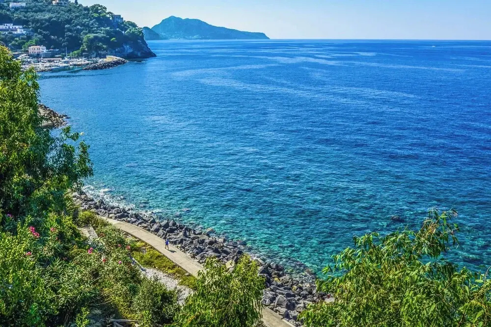 Marina Della Lobra