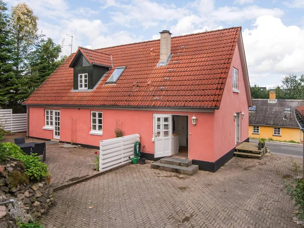6 Person Holiday Home in Grenaa