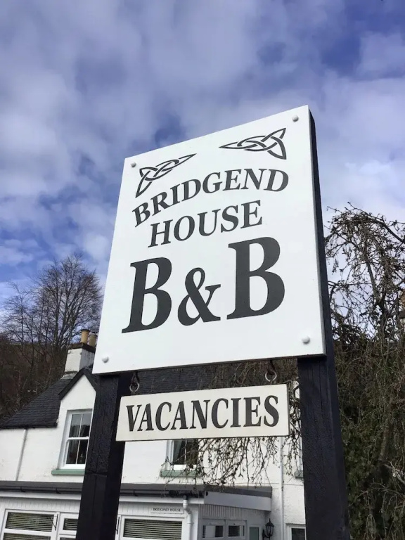 Bridgend House B & B