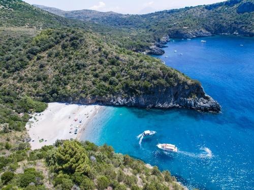 Cala Blanca Resort - Campground