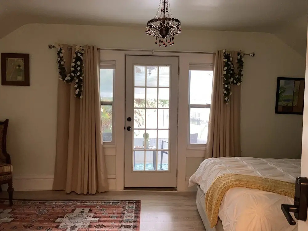 Executive Double room with city view (full double bed)