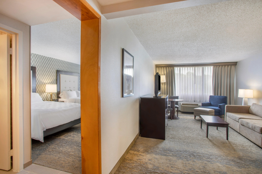 Holiday Inn & Suites Parsippany Fairfield by IHG - Général