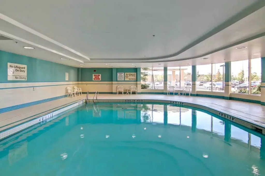 Homewood Suites by Hilton Toronto Airport Corporate Centre - 5