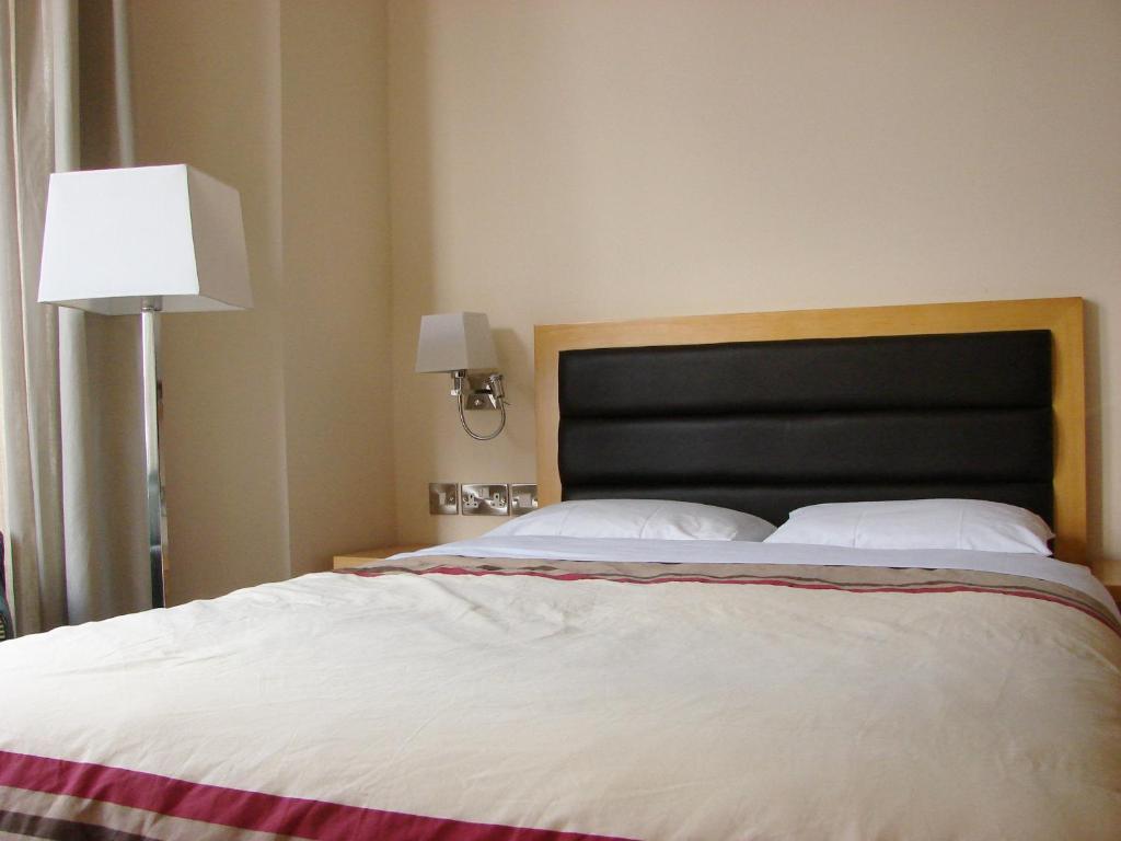 Двухместный номер Economy двуспальная кровать в Cromwell Crown Hotel