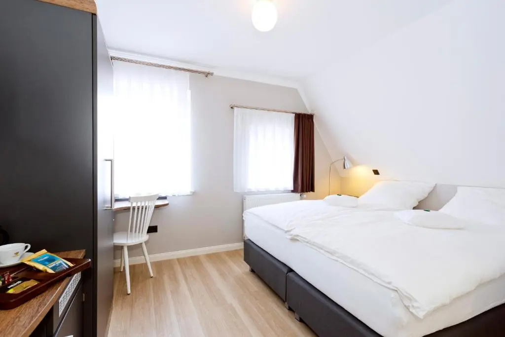 Logierhaus RheintorEins - Chambres