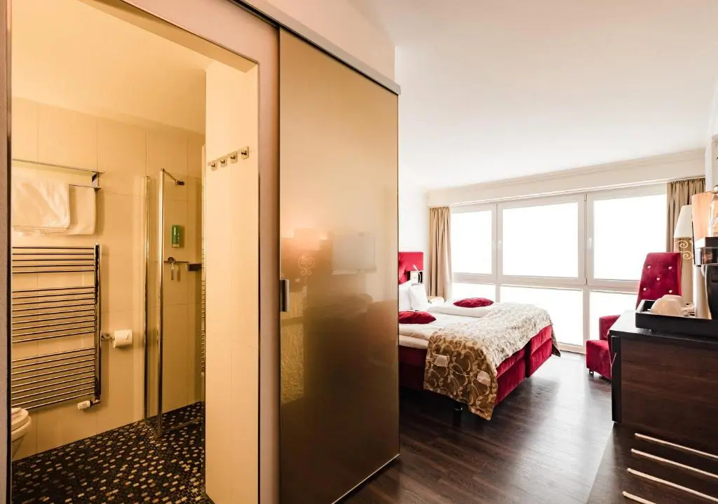 Standard Double room (full double bed)