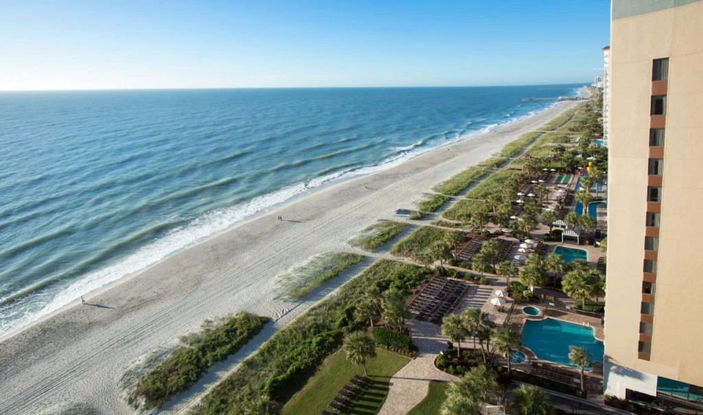 Beach & Waterfront
