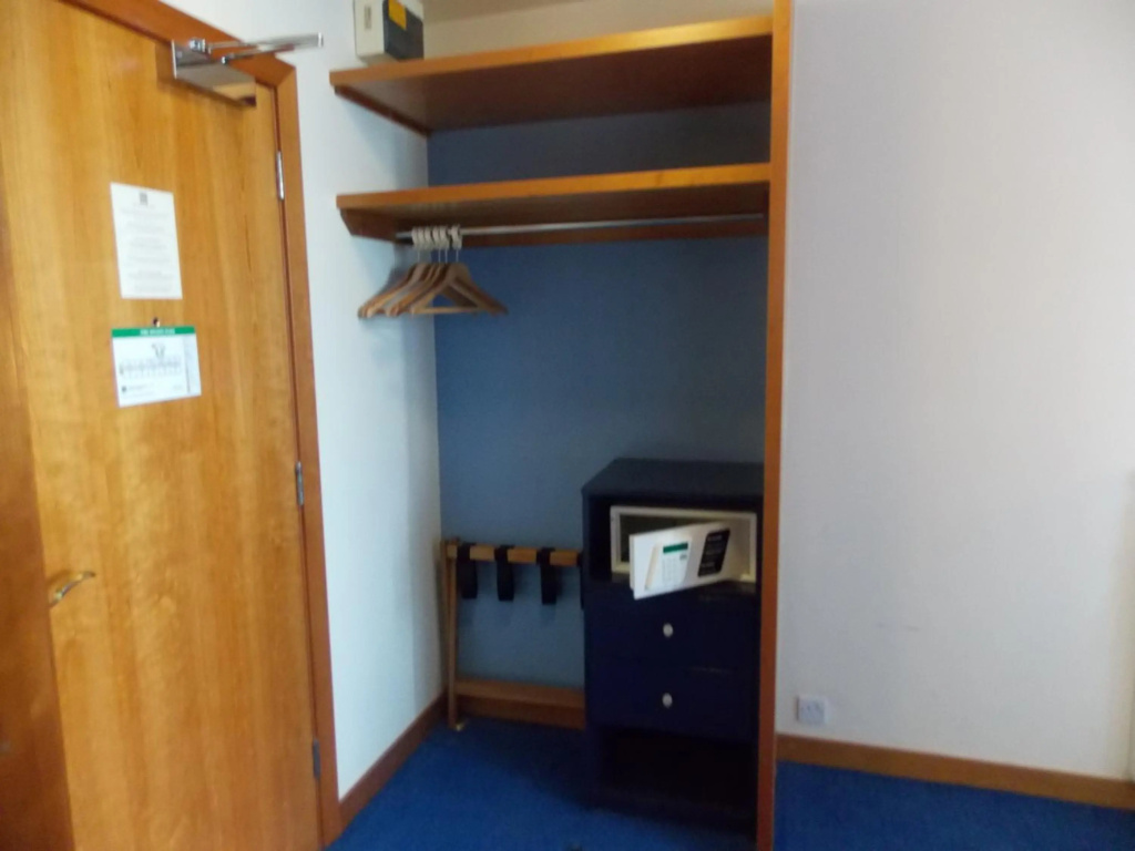 Отель London Wembley International Hotel в Лондоне
