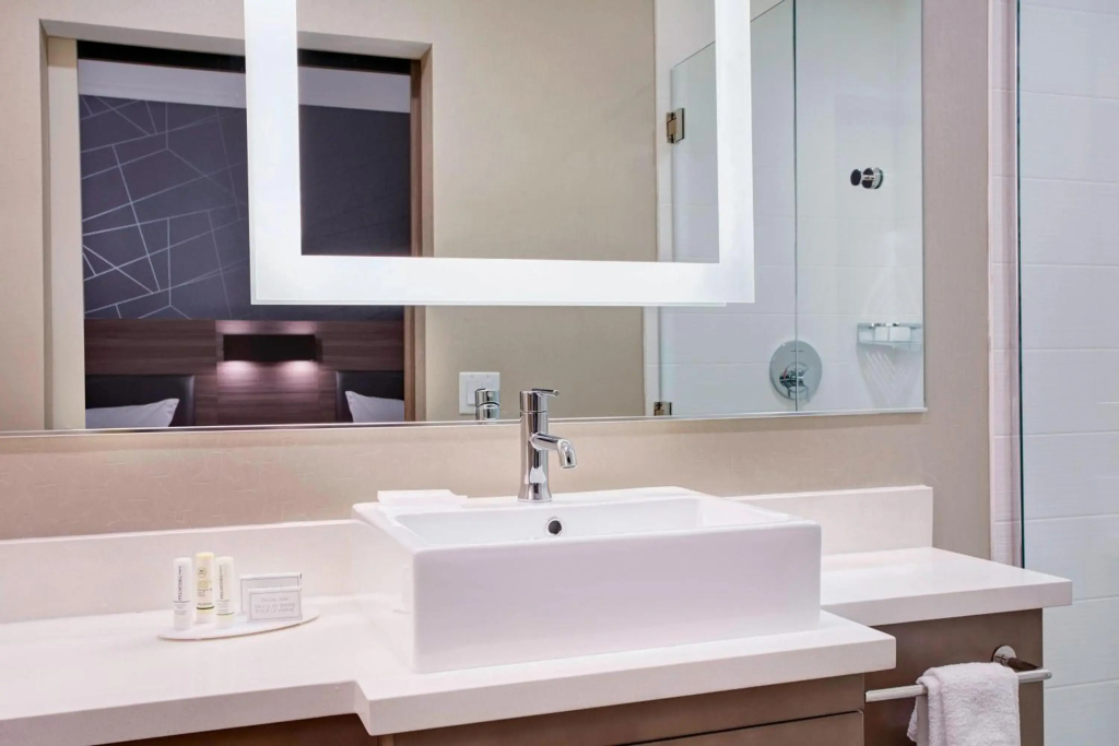 SpringHill Suites by Marriott Milwaukee Downtown - Général