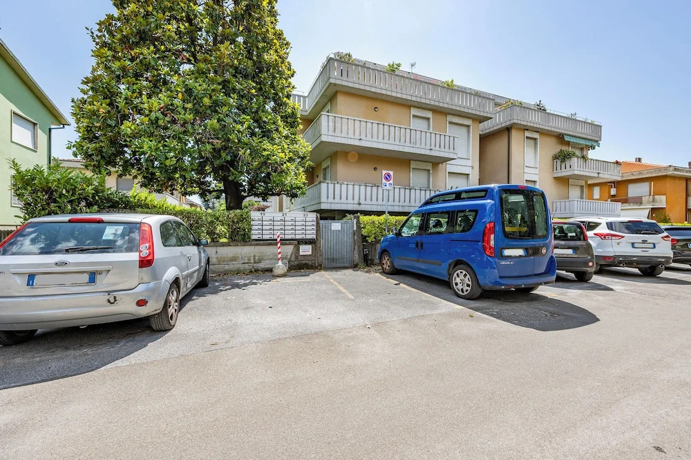Family Apartment with balcony