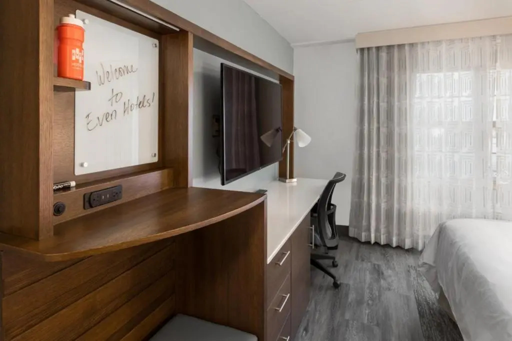 EVEN Hotel Chicago Tinley Park-Conv Ctr by IHG - Chambres