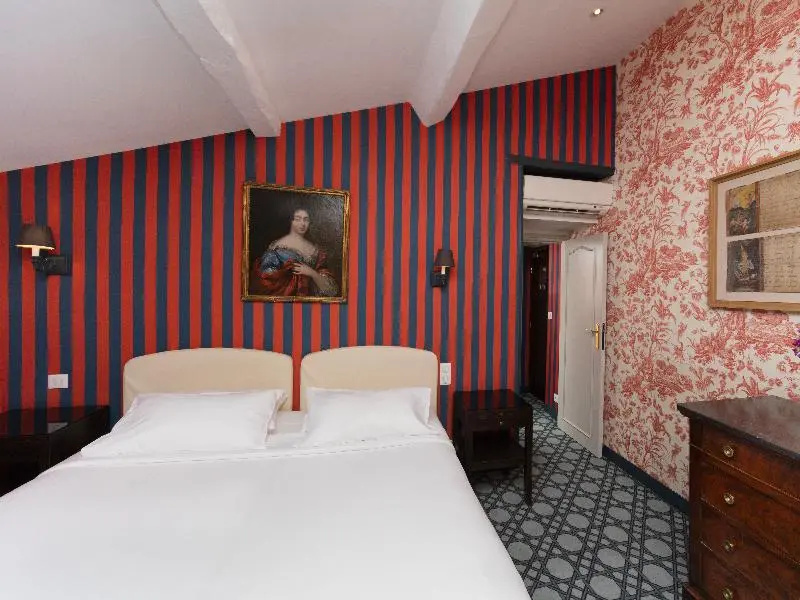 Superior Double room (twin beds)
