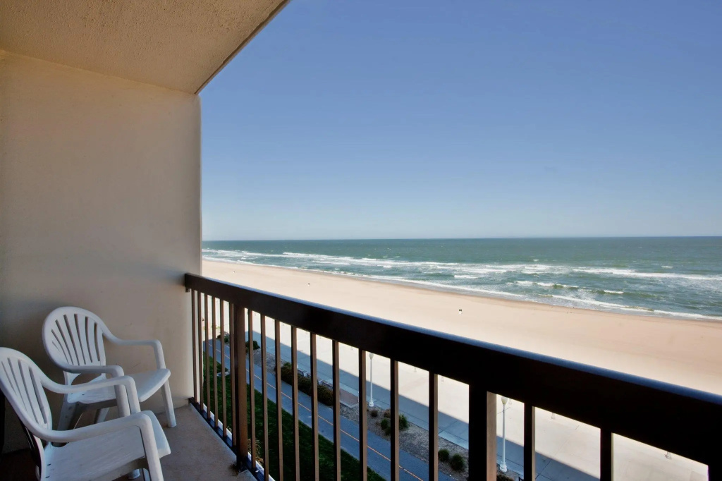 Holiday Inn Va Beach-Oceanside (21st St) by IHG - Chambres