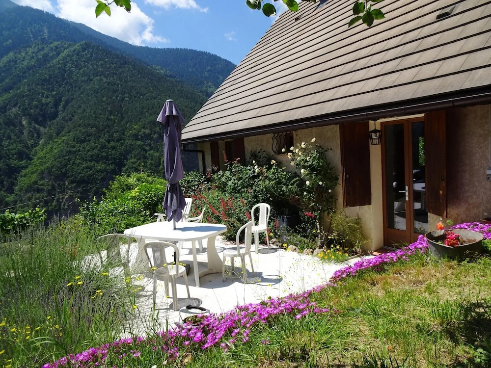 Chalet Route de Nice